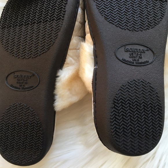 ✨NWT Isotoner Crushed Velour Slippers - White Cream - Picture 4 of 5